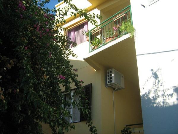 Apartments Knezic Igrane Exterior photo