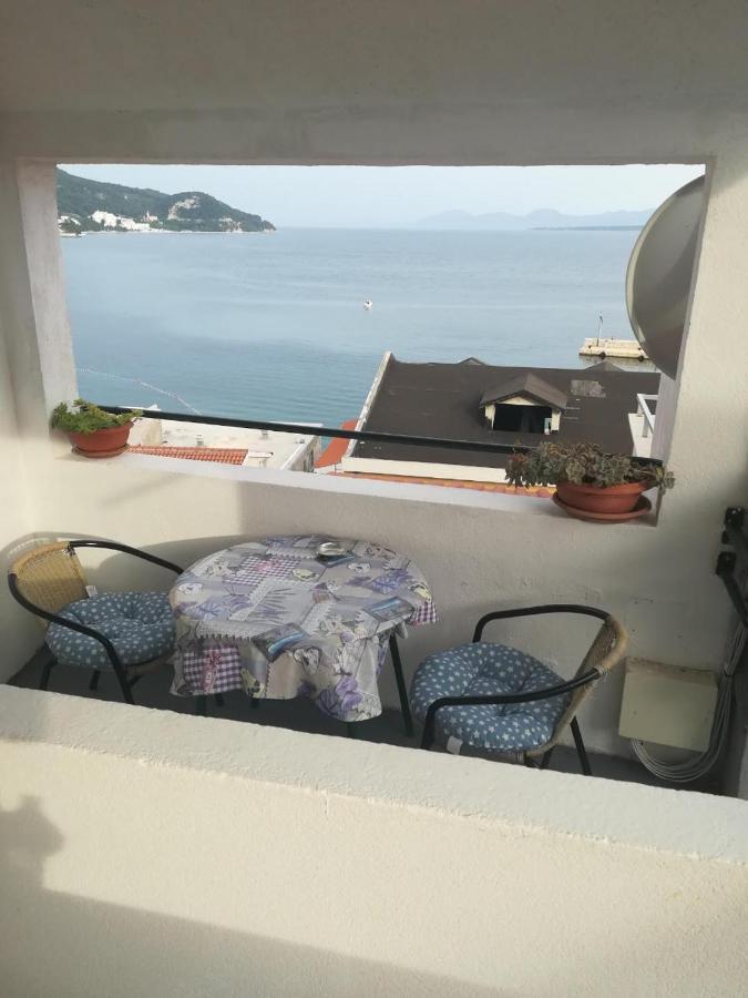 Apartments Knezic Igrane Exterior photo